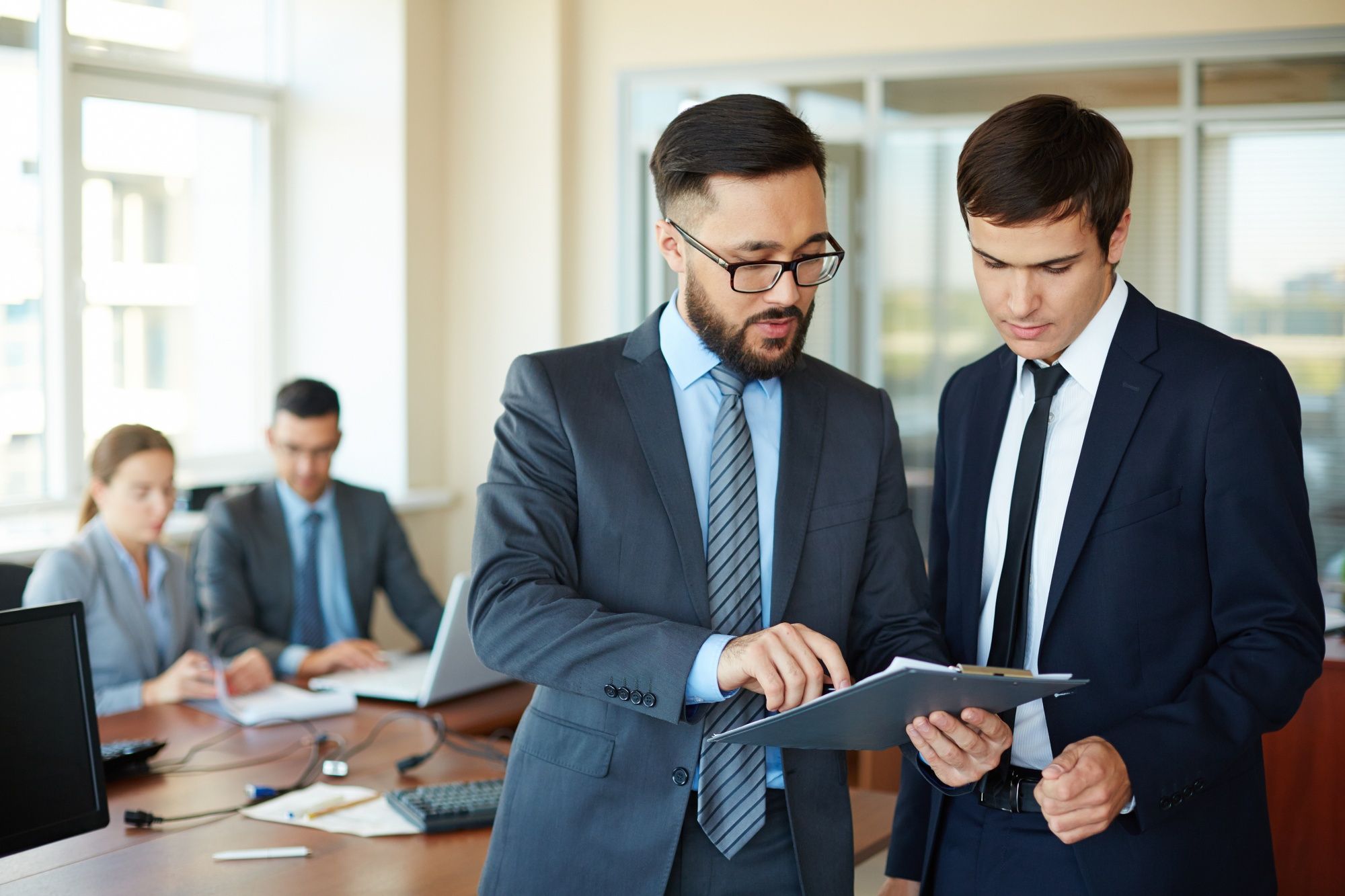 A Practical Guide to Business Consulting Strategy and Solutions