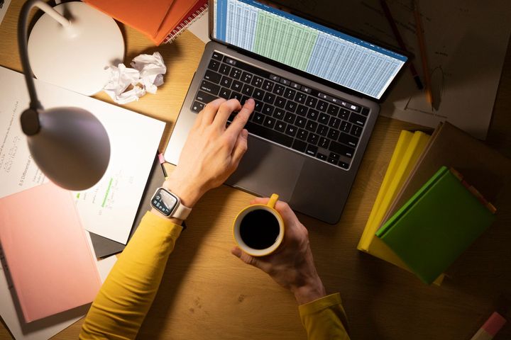 Boosting Work Efficiency with Smart Productivity Tools and Systems
